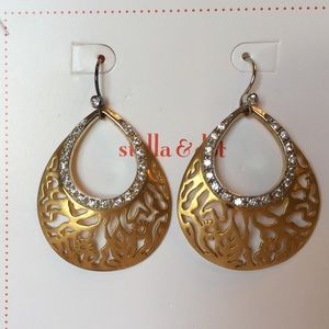 Stella & Dot Jordyn Filigree Earrings